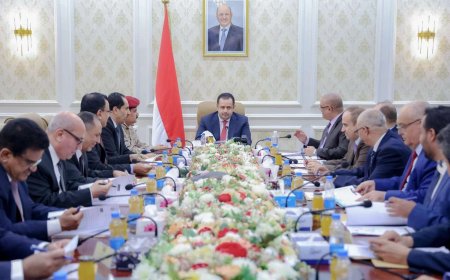 قيادي في المجلس الانتقالي: الحكومة الشرعية ستواجه تحدي قوي عليها الاستعداد له