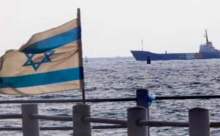 حكومة الحوثيين تتراجع عن استهداف السفن الإسرائيلية في البحر الأحمر