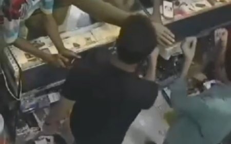 أبناء مكتب السعدي يافع يعقدون لقاء خاص بشأن حادثة التواهي بالعاصمة عدن. 