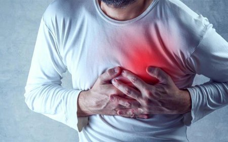 يقي من السكتة الدماغية وأمراض القلب.. تناول هذا المشروب على الريق يقلل الكوليسترول في الدم