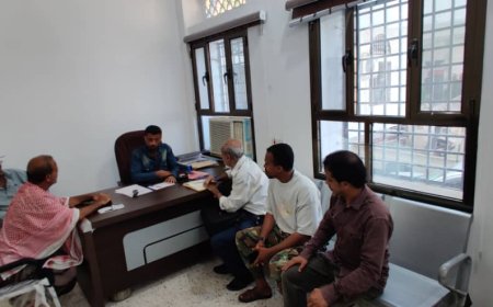 لجنة الحشد الجنوبي تبحث مع رئيس لجنة الخدمات بمحلية خورمكسر سبل تطوير الخدمات للمواطنين