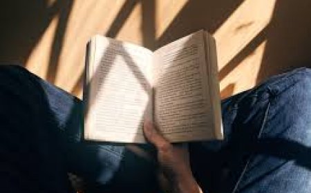تتعرض لكمٍّ هائل من المعلومات كل يوم؟ إليك أبسط طريقة لتتذكر ما تقرأه حسب العلماء