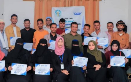 بالشراكة مع مؤسسة تحديث ..مبادرة سهام الخير  تختتم دورتها التدريبية في فنون الكتابة الصحفية بعدن