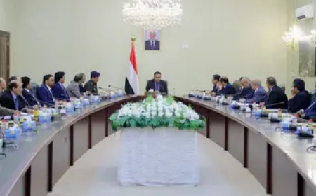 عضو بمؤتمر الحوار الوطني: الحكومة الشرعية فشلت في مواجهة الحـ،ـوثيين