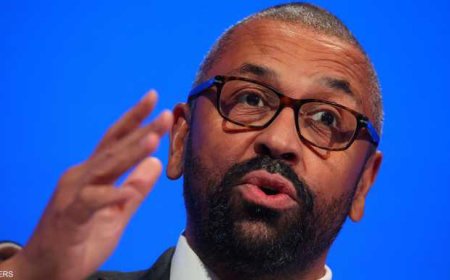 بعد اللفظ المشين.. وزير بريطاني يعتذر عن انتهاك قواعد الأدب