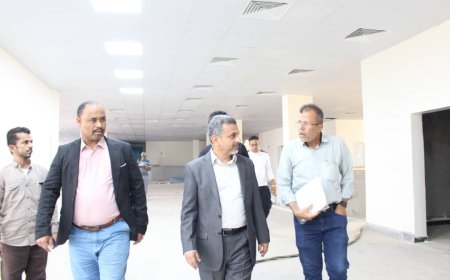 الوكيل باصريح و الجمحي يزورون مبنى مستشفى حضرموت العام الجديد بمنطقة 40 شقة بالمكلا 