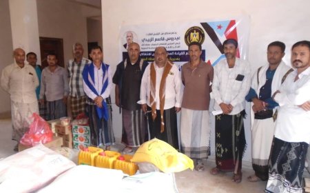 انتقالي حوف بالمهرة يدعم سكنات المعلمين بمساعدات غذائية