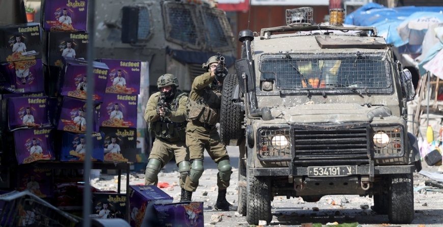 شهداء وإصابات بالرصاص في الضفة الغربية.. الاحتلال يشن حملة مداهمات ويعتقل عشرات الفلسطينيين