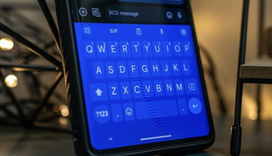 Gboard يتحول إلى لوحة المفاتيح العائمة مع الوضع الأفقي