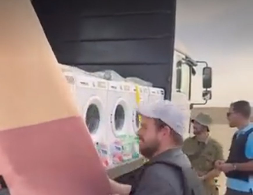 “تنظف ملابس جنود الاحتلال من الدماء”! ناشطون يدعون لمقاطعة شركة مساحيق غسيل شهيرة (فيديو)