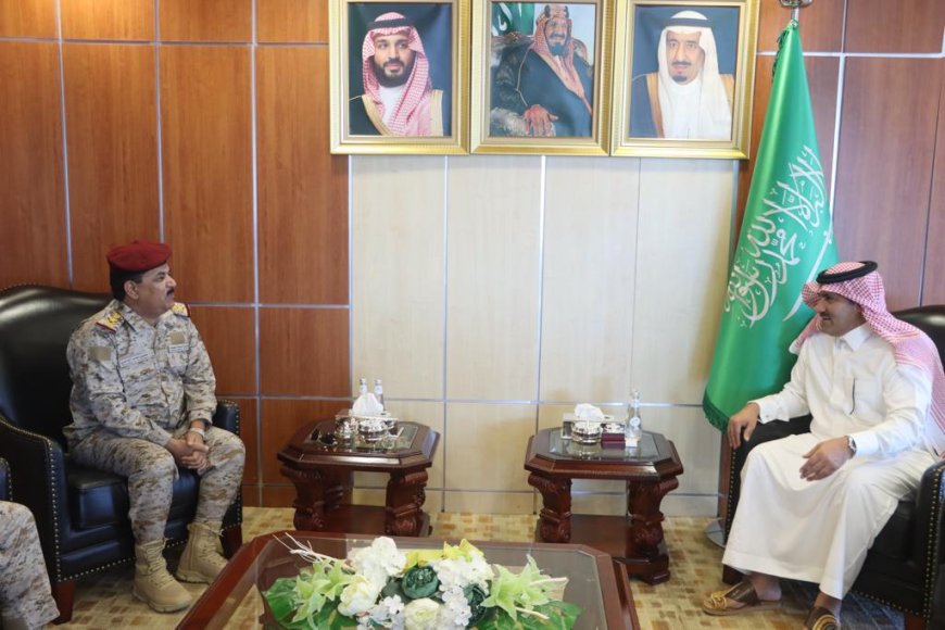 وزير الدفاع يشيد بالتدخلات التنموية للبرنامج السعودي 