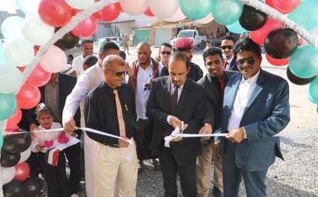 المحافظ بن ماضي يفتتح مشروع إنشاء وتجهيز الوحدة الصحية الجديدة بمنطقة الإنشاءات بفوة