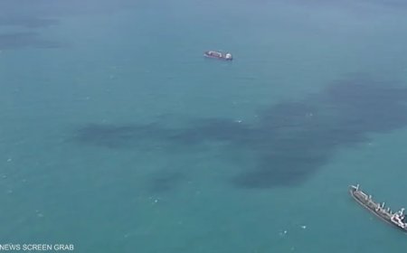 الحكاية من البداية حتى النهاية.. صحف غربية تكشف تفاصيل الهجوم الحوثي على السفن الثلاث في البحر الأحمر