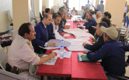 الوحدة التنفيذية للنازحين تنفذ ورشة السياسة الوطنية لمعالجة النزوح في محافظة مأرب