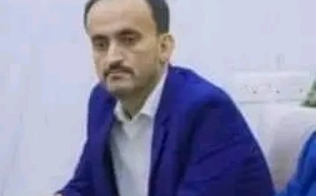 نـائـب رئـيس الـحراك الـثوري بـحضرمـوت '' بن عروة '' يـعـزي عـضو الـمـكتـب الـسيـاسـي مـحمـد الـنخعـي بوفـاه والـده