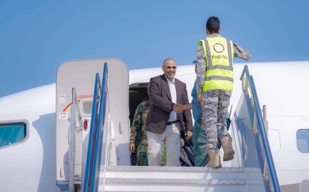 عاجل.. رئيس المجلس الانتقالي يعود إلى عدن