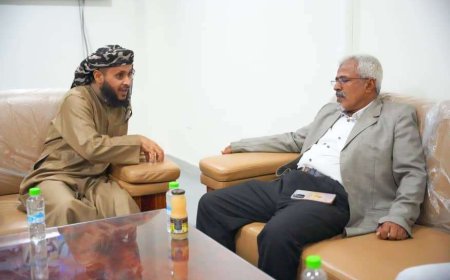 محامي عام النيابات العسكرية القاضي فصيع يزور قيادة قوات درع الوطن بعدن
