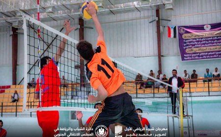 مهرجان شبوة الرياضي الأول.. طائرة الصمود الصعيد تواصل التحليق في أجواء بطولة كرة الطائرة وتمنى عسيلان يغادر المنافسة