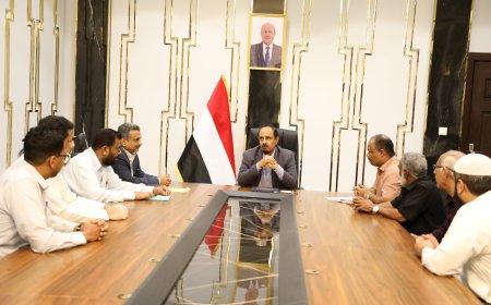 محافظ حضرموت يرعى مراسم التوقيع على اتفاقية إدارة وتشغيل مركز المكلا للكلية الصناعية بهيئة مستشفى ابن سينا بالمكلا