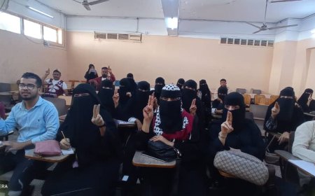 جمعية تاهيل الصم تنفذ دورتها التدريبية للغة الاشارة لطلاب كلية الاداب قسم (خدمة اجتماعية )