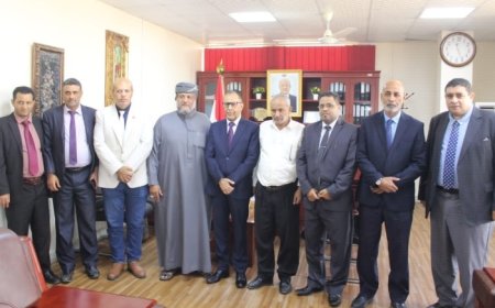 لقاء يجمع وزير التجارة ووفداً من المحكمة الدولية لتسوية المنازعات لبحث أهمية إدراج شرط التحكيم التجاري في العقود ذات الطابع المالي