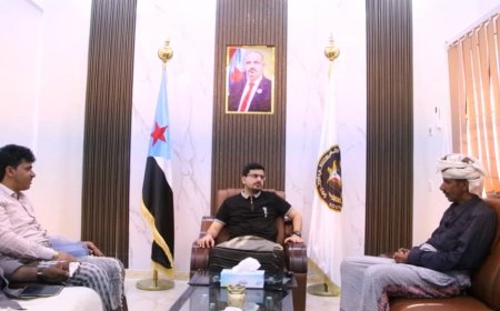 بن عفرار يستقبل مدير مكتب التنسيق والاتصال لأبناء سقطرى في المهرة