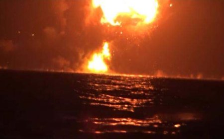 عاجل.. هجوم على سفينة في باب المندب واشتعال النيران على متنها والبحرية البريطانية تدعو السفن لعدم الاقتراب