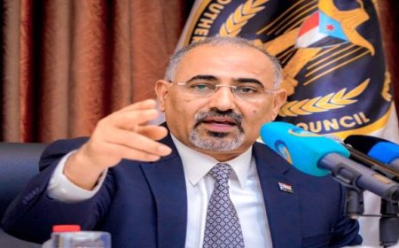 عيدروس الزبيدي يعلق على منع قوة امنية من محاكمة قيادي سابق في الحزام الأمني