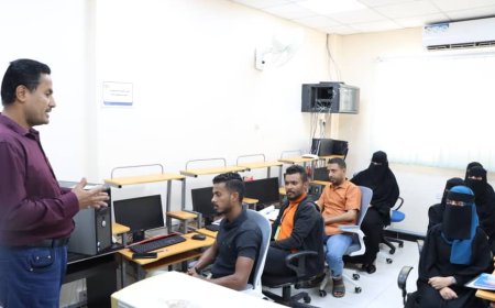 شركة النفط بعدن تدشن دورة جديدة في دبلوم السكرتارية الآلية