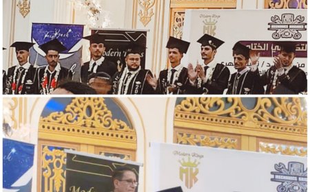 حفل تكريمي وتوديعي وسط اجواء بهيجة لطلاب كلية الهندسة بعدن