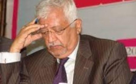   ألغام خارطة السلام الجديدة.. ياسين نعمان: إذا لم يقتلك بالحرب سيغتالك على طاولة التفاوض