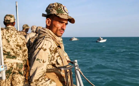 موقع أميركي : " اميركا تستعد لتوجيه ضربة عسكرية للحوثيين "