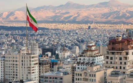 إسرائيل تعلن عن هجوم “العصفور المفترس” على مواقع إيرانية