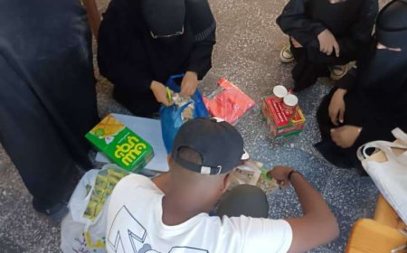 عدن .. طلاب قسم اللغة الإنجليزية بكلية الآداب ينظمون مبادرة خيرية وترفيهية