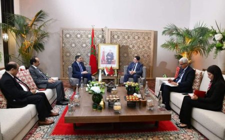 بن مبارك يبحث مع وزير الشؤون الخارجية المغربي تعزيز وتطوير العلاقات الثنائية