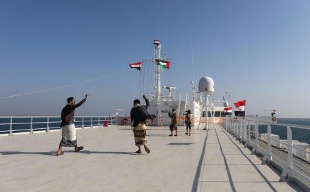 إيران تهدد بإغلاق البحر المتوسط بسبب الحرب على غزة