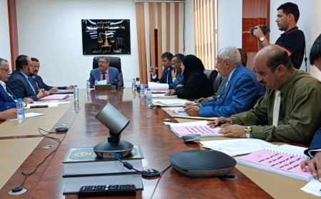 مجلس القضاء الأعلى ينشئ محكمة ابتدائية للجمارك في عدن ويقر نقل عدد من القضاة في المحاكم والنيابات