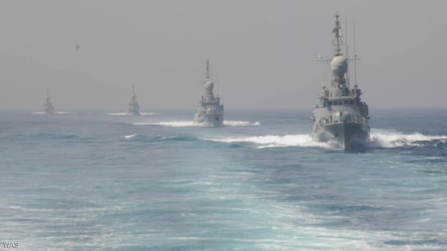   القوات البحرية اليمنية تدخل في تحالف عسكري دولي ضد جماعة الحوثي.. وكالة روسية تكشف تطورات جديدة