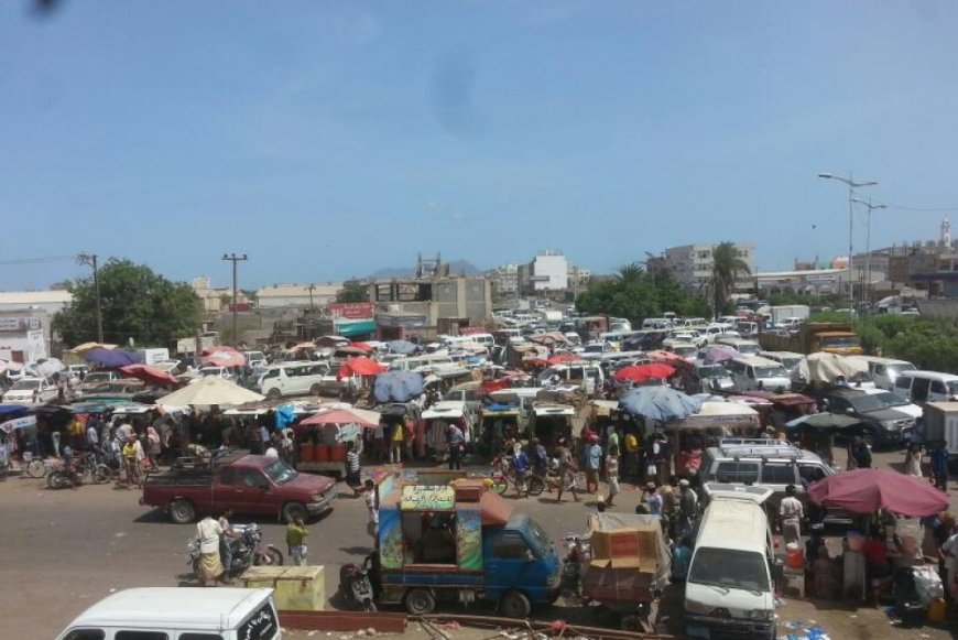 عدن.. قتيل في اشتباكات بسوق القات بالكراع