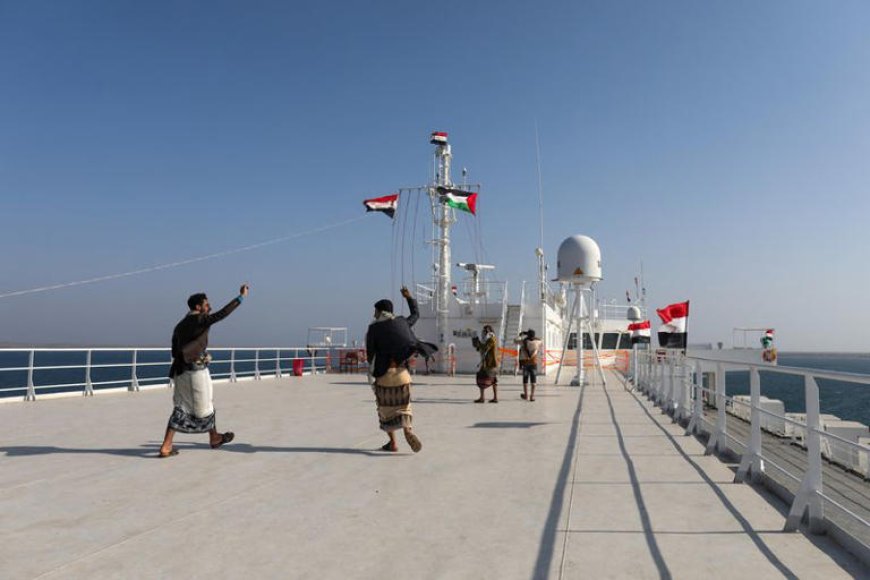 إيران تهدد بإغلاق البحر المتوسط بسبب الحرب ​​على غزة