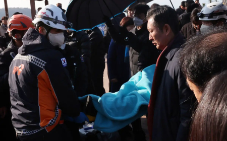 بالفيديو :طعن زعيم حزب المعارضة في كوريا الجنوبية