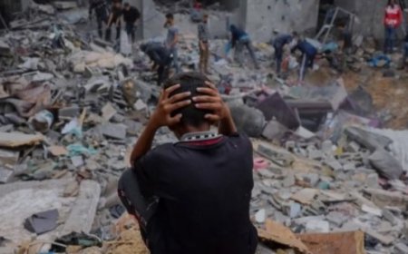 البيشي يبحث في مومباي الهندية مع الهيئة الإدارية لمجموعة مستشفيات ابولو للتعاون الثنائي في علاج المرضى اليمنيين 