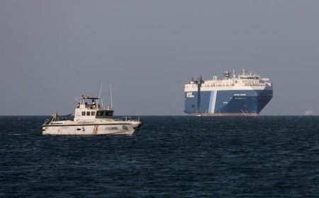 12 دولة تحذر الحوثيين من شن هجمات على سفن في البحر الأحمر    