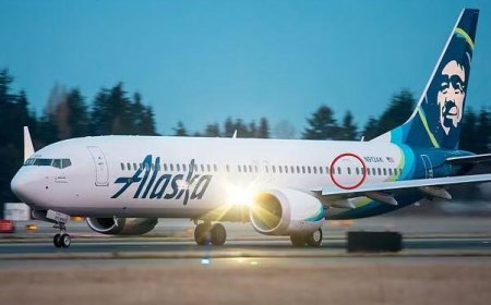 فيديو مروع.. تحطم نافذة طائرة في الجو وهذا ما حدث للركاب