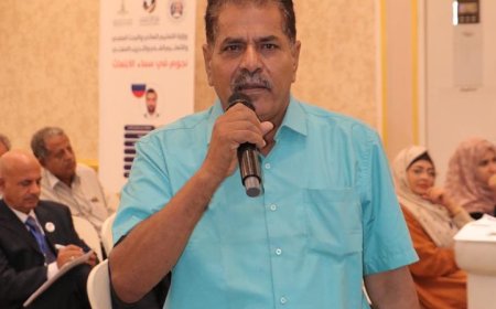 رئيس نقابة جامعات عدن ولحج وأبين وشبوة: سنتخذ إجراءات رادعة تجاه تأخر صرف المرتبات 