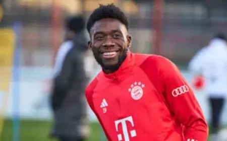 ديفيز "يراوغ" ريال مدريد بتصريح صادم.. هل انتهى حلم بيريز؟