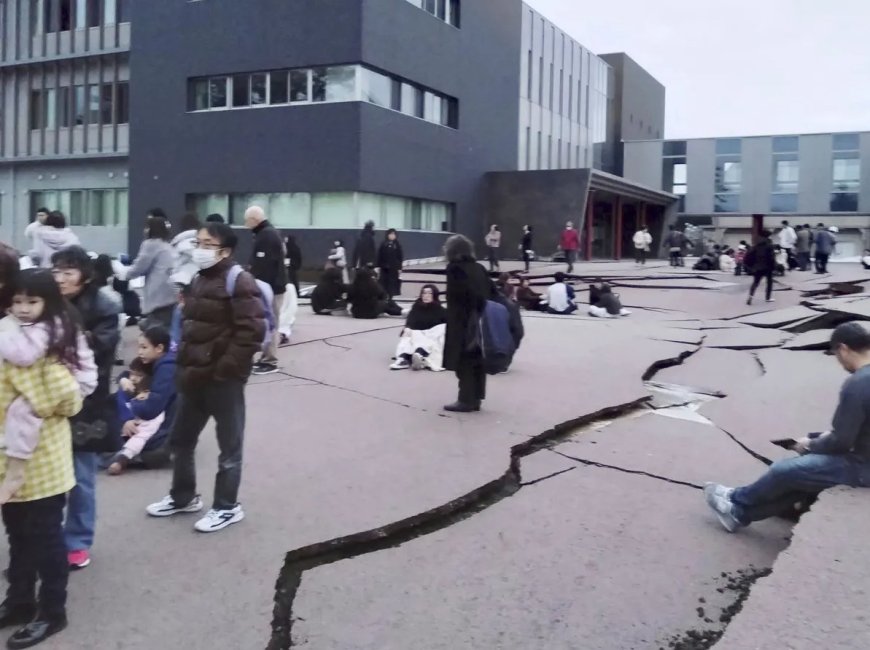 فيديو .. الأرض تتنفس أثناء زلزال اليابان !