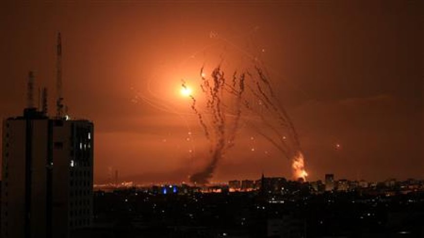 بالفيديو| المقاومة تستهدف تل أبيب بـ"رشقة صاروخية"