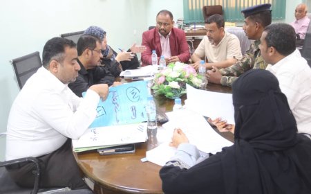 لقاء مشترك بين مكتب الصحة العامة وإدارتي الأمن و الشرطة و مكافحة المخدرات لمناقشة