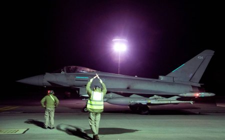 بريطانيا تعلن عن هدفها من القصف على الحو.ثيين